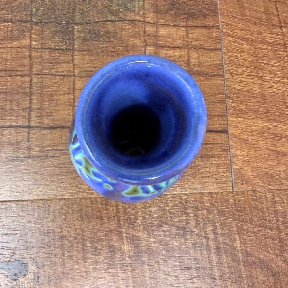 VTG Earthworks Barbados Studio Art Pottery Slender Bud‎ Vase (2006)